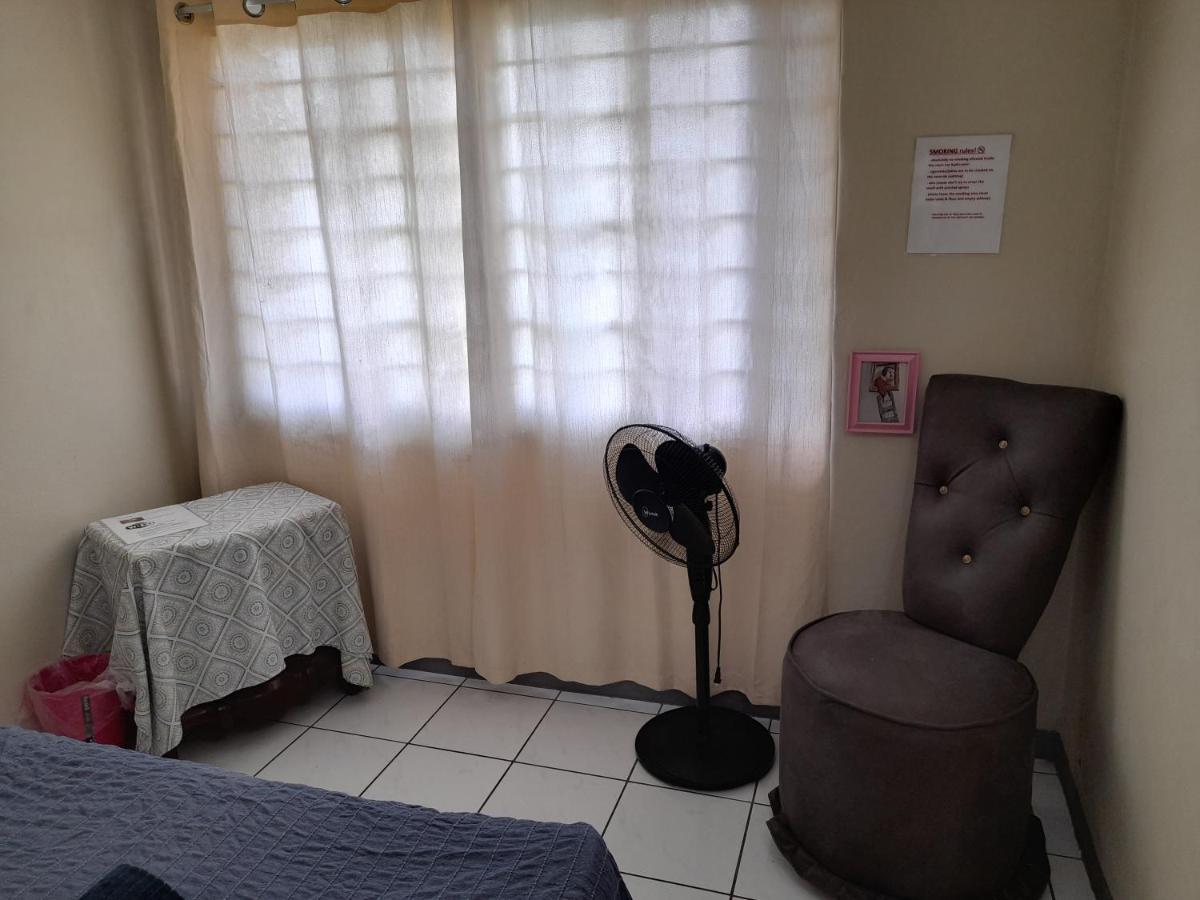 Camelia Rooms Kingston Exterior foto